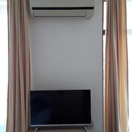 Apartman 250 M море *