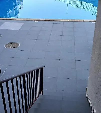 250 M море