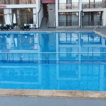 250 M море * Свети Влас