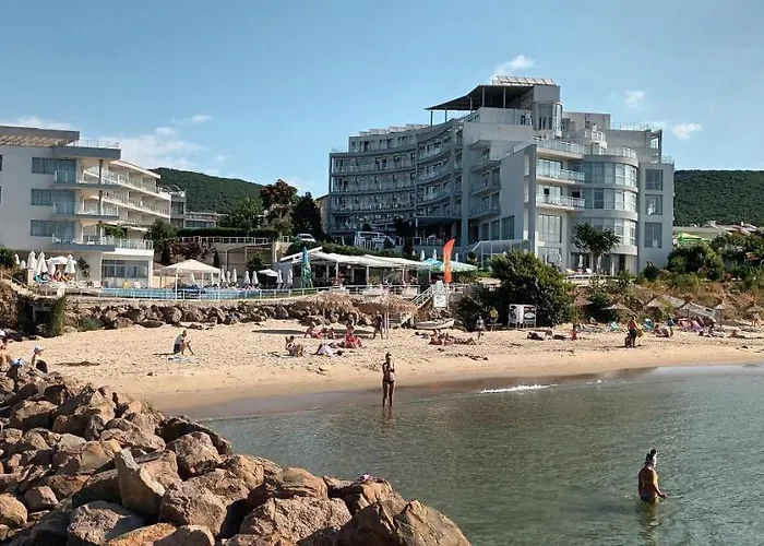 アパート 250 M море *